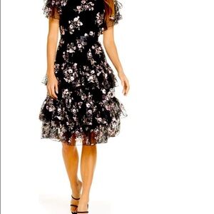 Rachel Parcell Black Embroidered Floral Tiered
Mesh Cocktail Midi Dress